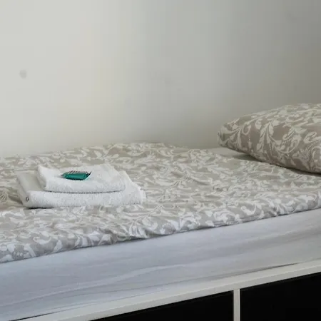 Appartamento With 5 Beds & Two In The Centre Bratislava
