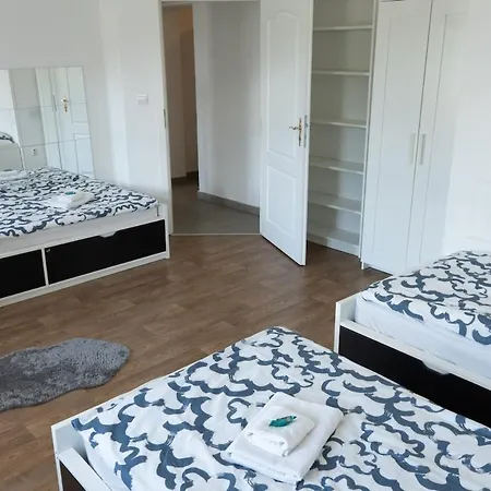 With 5 Beds & Two In The Centre * Bratislava