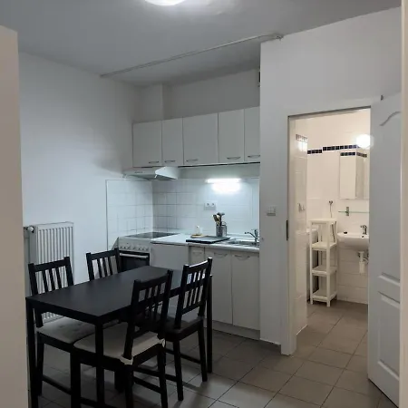 Appartamento With 5 Beds & Two In The Centre *